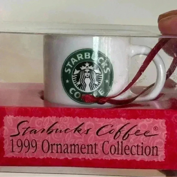 New in package 1999 Y2K Starbucks Christmas  tree ornament - Picture 3 of 6